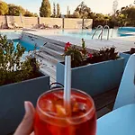 Villa La Sylody Restaurant, 3 Piscines Et Location De Velo Sur Place Lecci