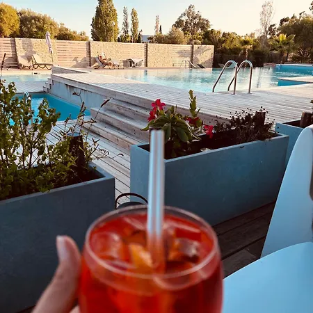 Villa La Sylody Restaurant, 3 Piscines Et Location De Velo Sur Place Lecci