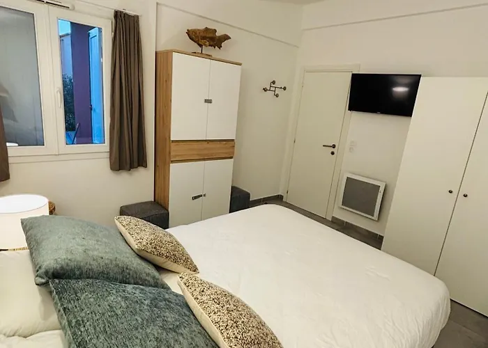 La Sylody Restaurant, 3 Piscines Et Location De Velo Sur Place Lecci