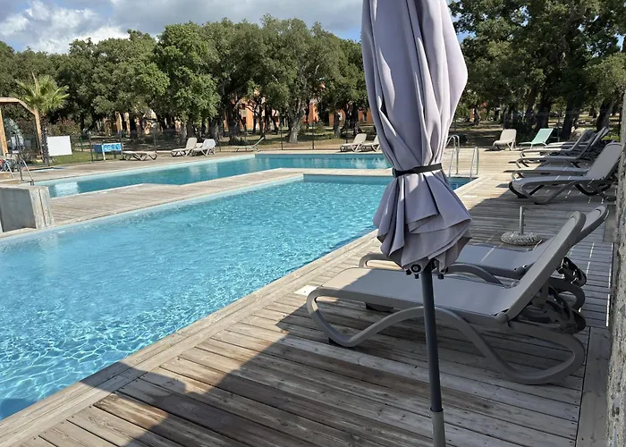 La Sylody Restaurant, 3 Piscines Et Location De Velo Sur Place Villa Lecci